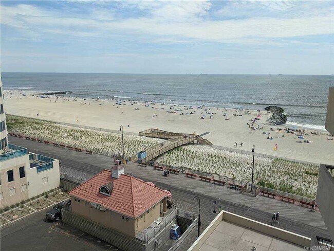 Foto del edificio - 360 Shore Rd