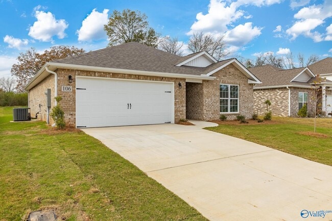 Building Photo - 106 River Pointe Dr
