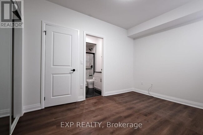 Building Photo - 28 Elverton Cres