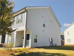 Building Photo - 7062 Mimosa Blf