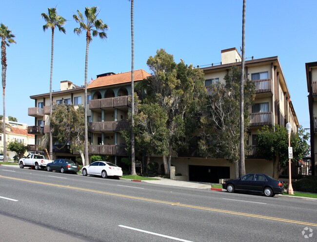 Foto del edificio - San Remos Apartments