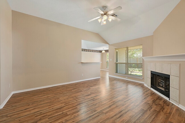 Building Photo - 2613 Trophy Dr