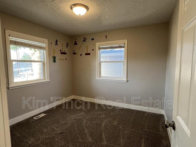 Building Photo - 4765 W 5215 S