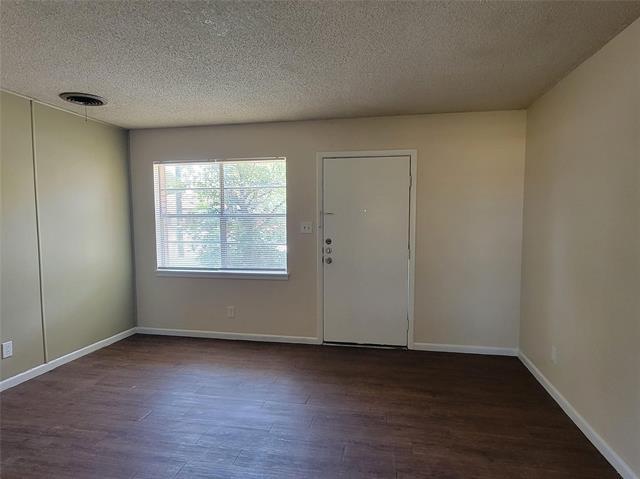 Foto del edificio - 5374 Alamo Dr