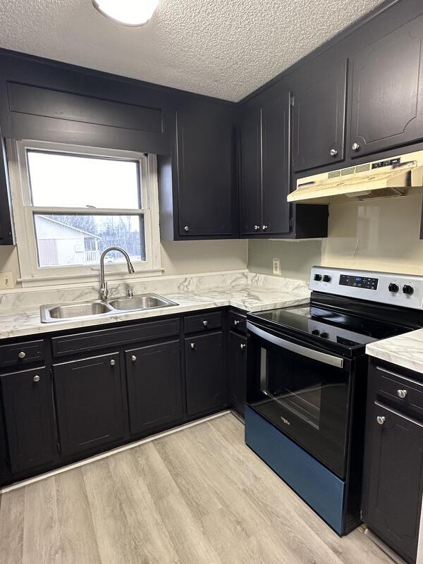 Foto del edificio - 4414 Bonnell Dr NW