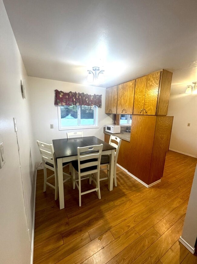 Building Photo - 2 bedroom in Kitimat BC V8C 1G8