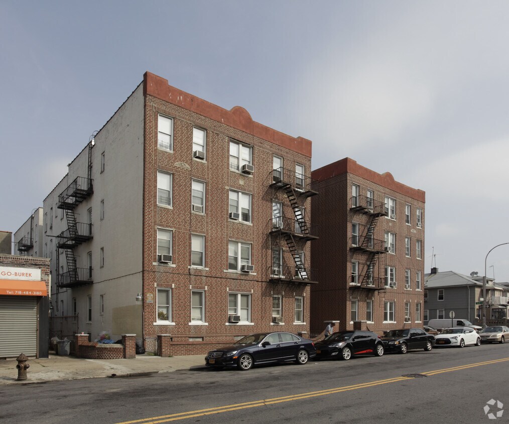 Building Photo - 6402 23rd Ave
