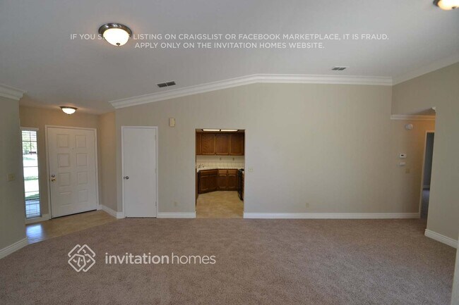 Foto del edificio - 9417 Soaring Oaks Dr