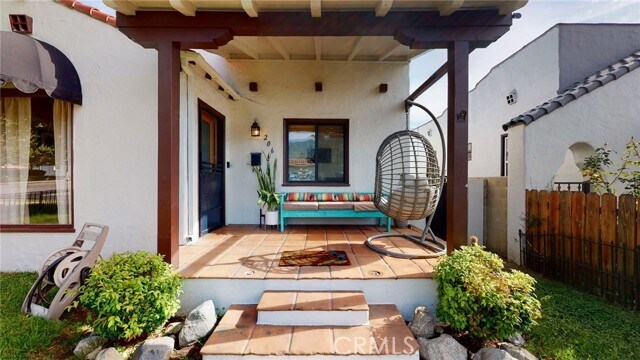 Foto del edificio - 206 W Mountain View Ave