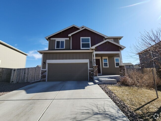 Building Photo - 6163 Nash Dr