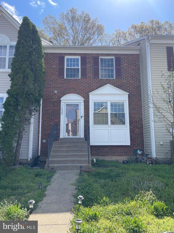 Foto principal - 17929 Milroy Dr