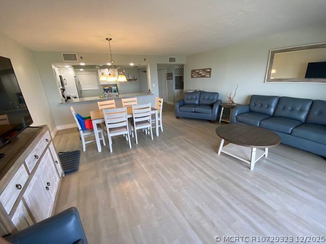 Building Photo - 801 S Ocean Dr