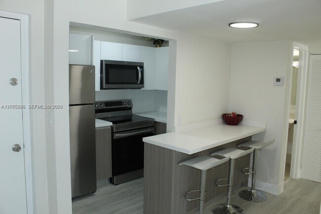 Foto del edificio - 899 West Ave