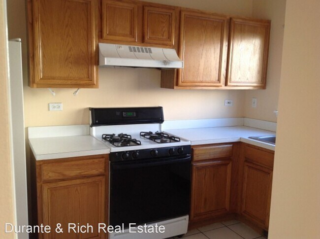 Foto del edificio - 2 br, 1.5 bath House - 2449 Courtyard Circ...