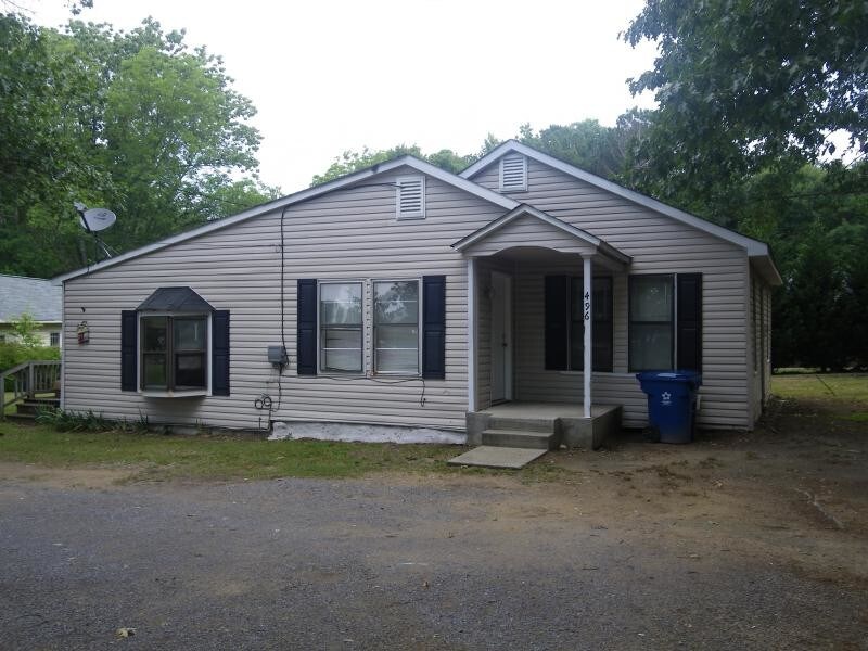 Foto principal - 496 Mount Vernon Rd