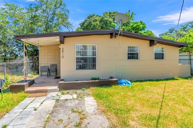 Building Photo - 2910 NW 47th St