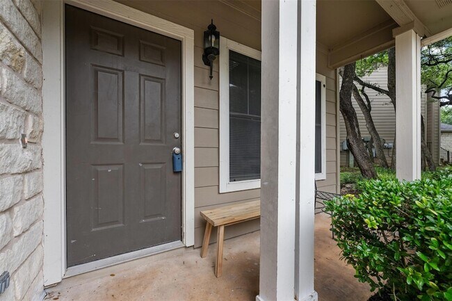 Building Photo - 4501 Whispering Valley Dr