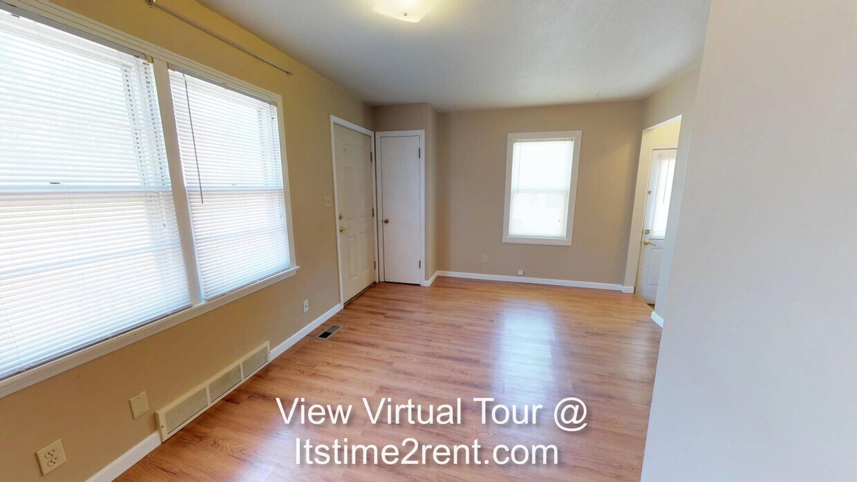 Foto principal - 1923 College Heights Rd