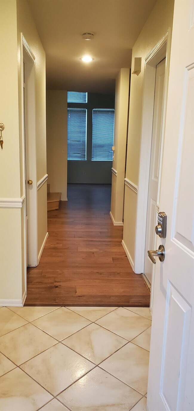 23907 67th Pl S, Kent, WA 98032 House Rental in Kent, WA