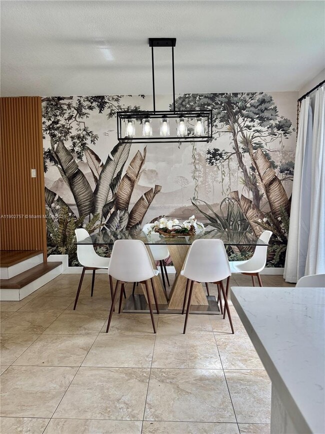 Foto del edificio - 1034 NE 208th St