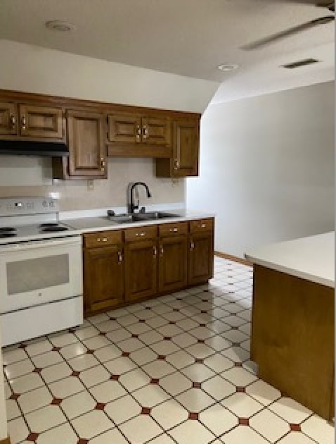 Kitchen - 30653 Caribbean Blvd