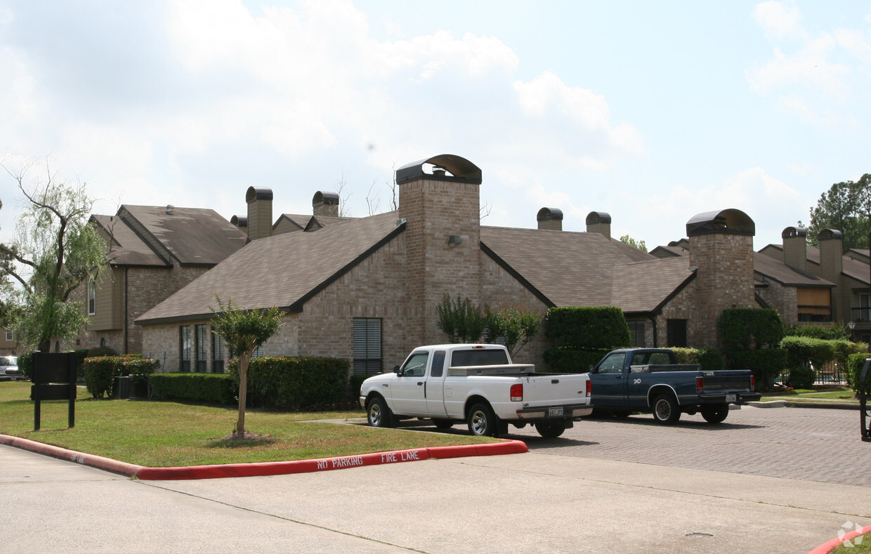 Foto del edificio - Deer Springs 55+ Senior Living