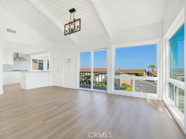 Building Photo - 31232 Flying Cloud Dr