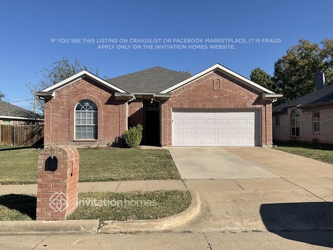 Building Photo - 6717 Flamewood Dr