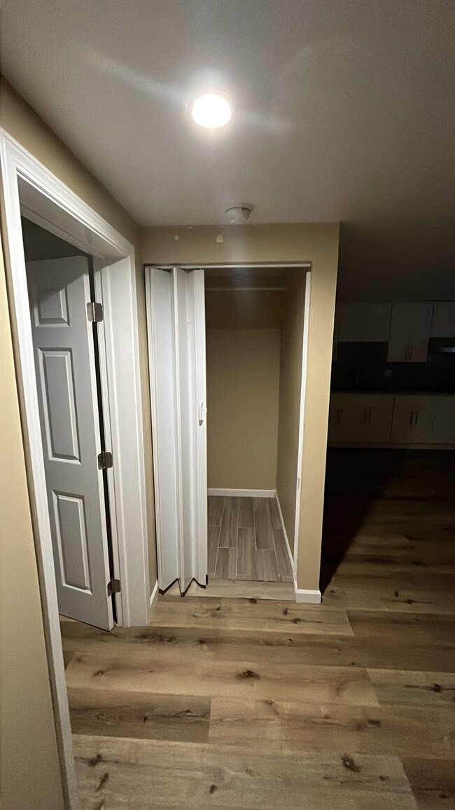 More storage - 224 La Cruz Ave