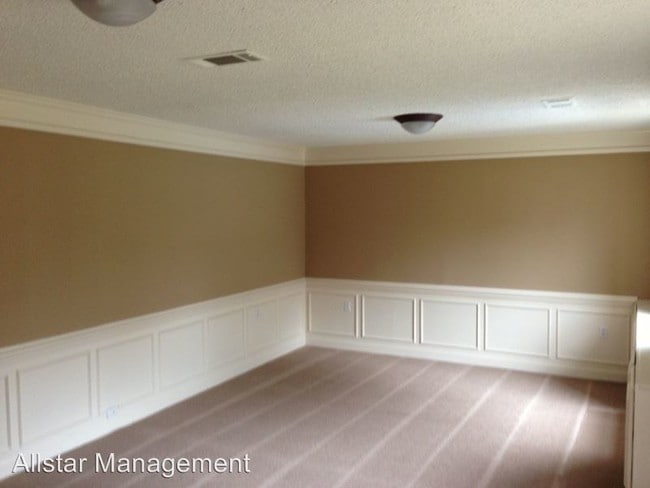 Building Photo - 6615 Birchfield Cir