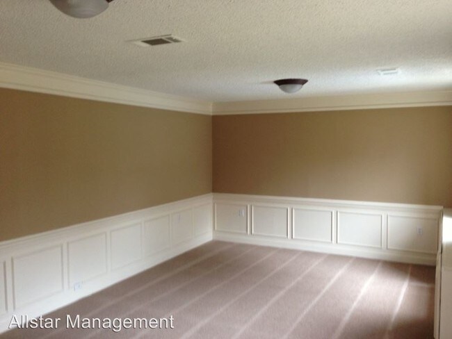 Foto del edificio - 6615 Birchfield Cir