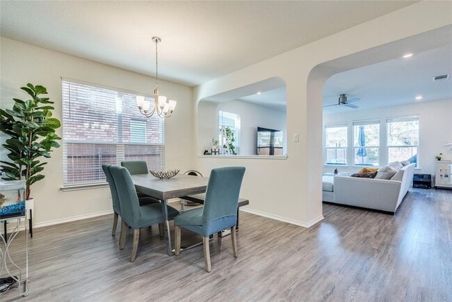 Building Photo - 17404 Crazy Arm Rd