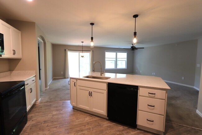 Foto del edificio - 1179 Orange Blossom Ct