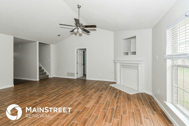 Foto del edificio - 9857 Averbury Dr