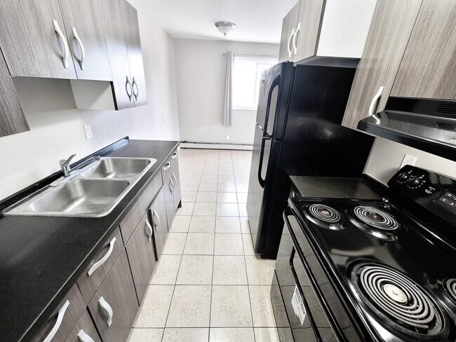 Interior Photo - Aquarius Place Apartments