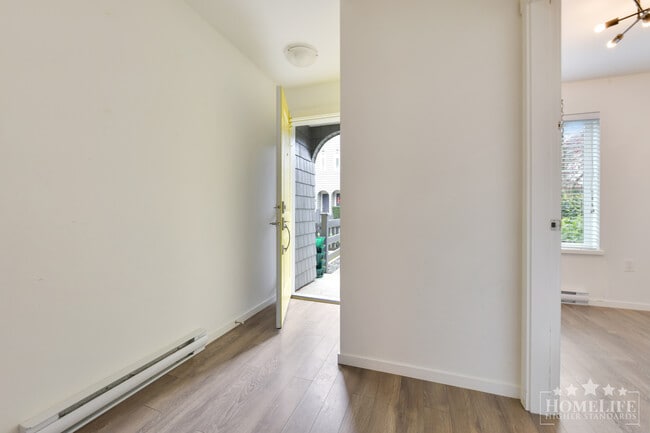 Building Photo - Spacious 4 Bedroom 4 Bathroom Townhome at King’s Landing with Double Garage Balcony and Yard Space
