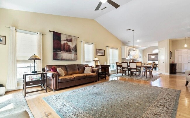Building Photo - 254 Windchime Dr