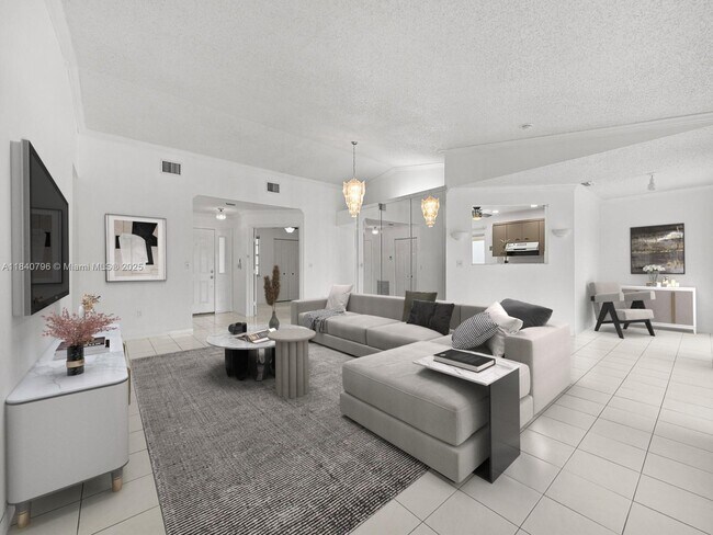 Foto del edificio - 2670 SE 7th Pl