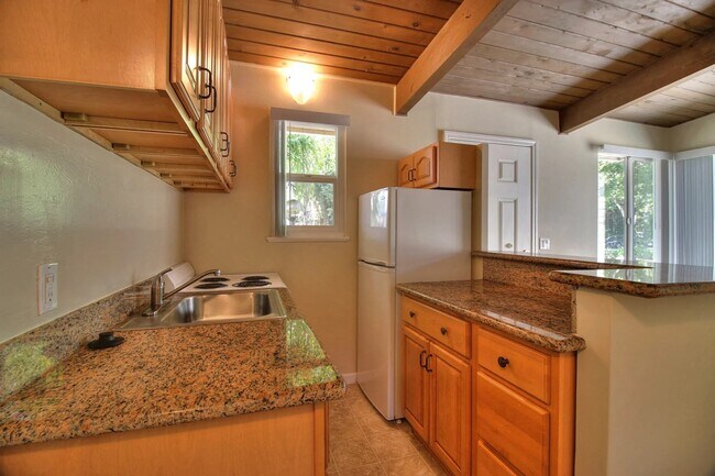 Foto del edificio - Stanford Avenue Apartments