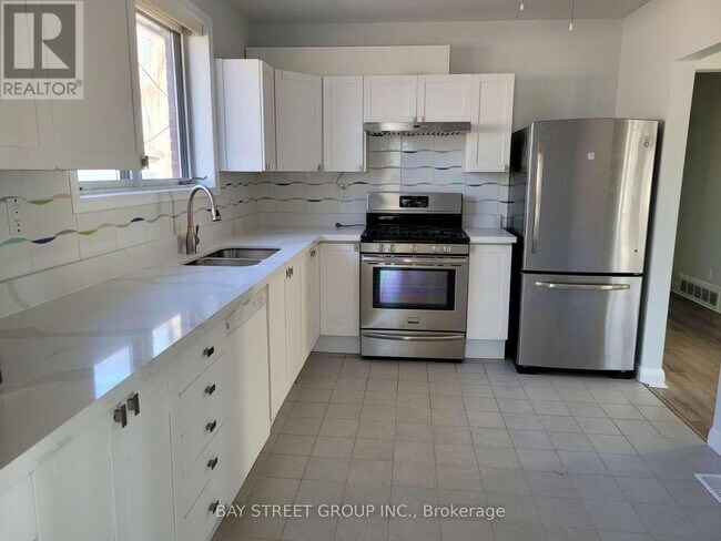 Building Photo - 110 Acton Ave