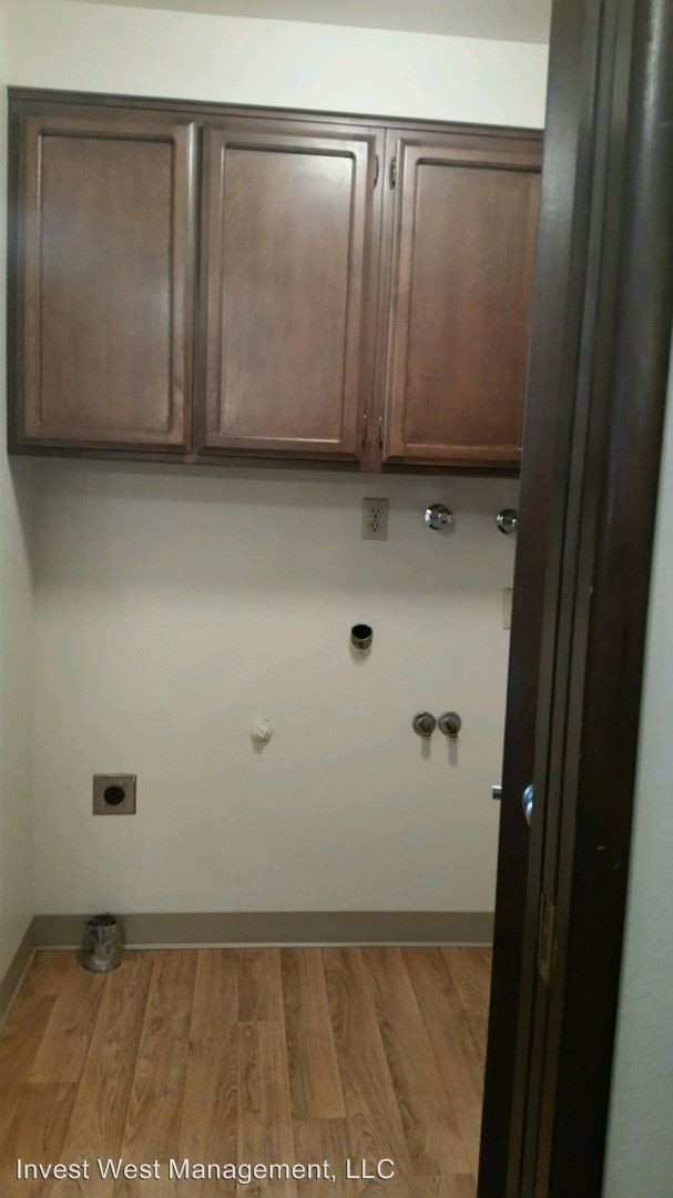 Foto del edificio - 1205 Ogden Ave