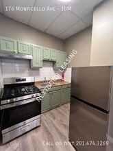 Building Photo - 176 Monticello Ave
