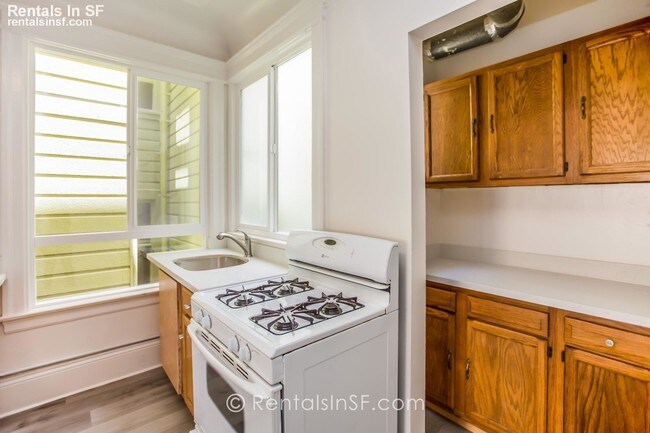 Foto del edificio - Beautiful updated 1bdr/ 1bath in NOPA!