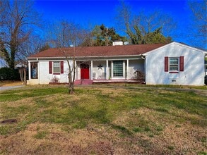 Building Photo - 110 Binford St
