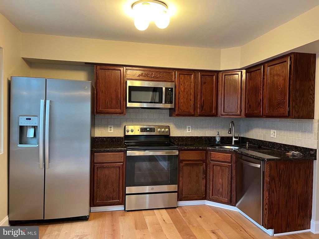 Foto principal - 331 Green Meadow Ln