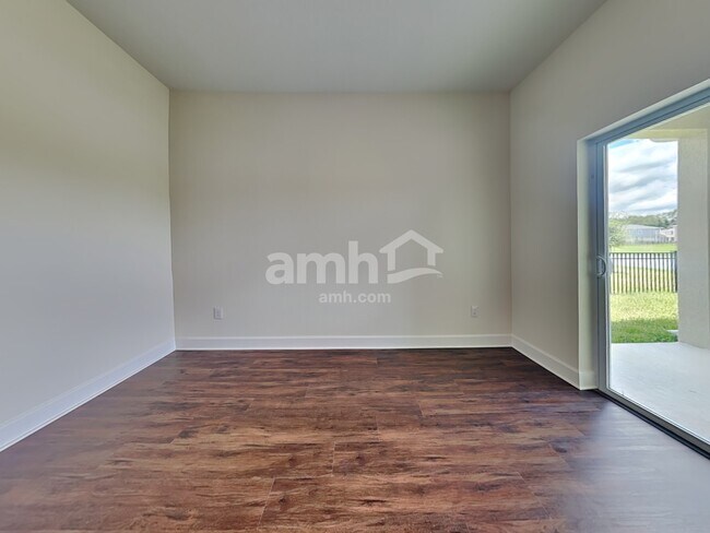 Foto del edificio - 33919 Thyme Dr