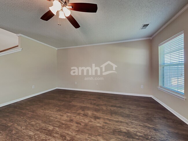 Foto del edificio - 103 Eagle Ridge Rd