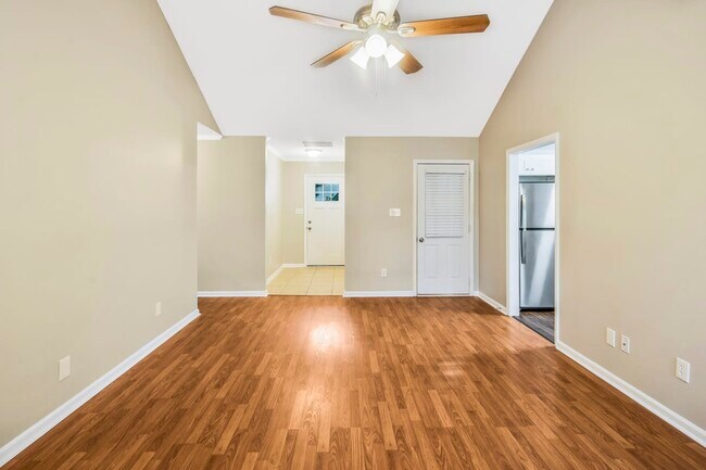 Building Photo - 7101 Thatcher Ct