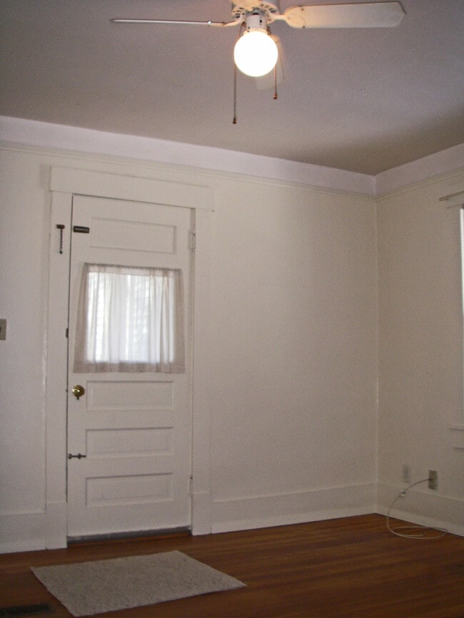 LIVING ROOM - 420 E Cache La Poudre St