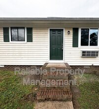Building Photo - 430 S Smith St